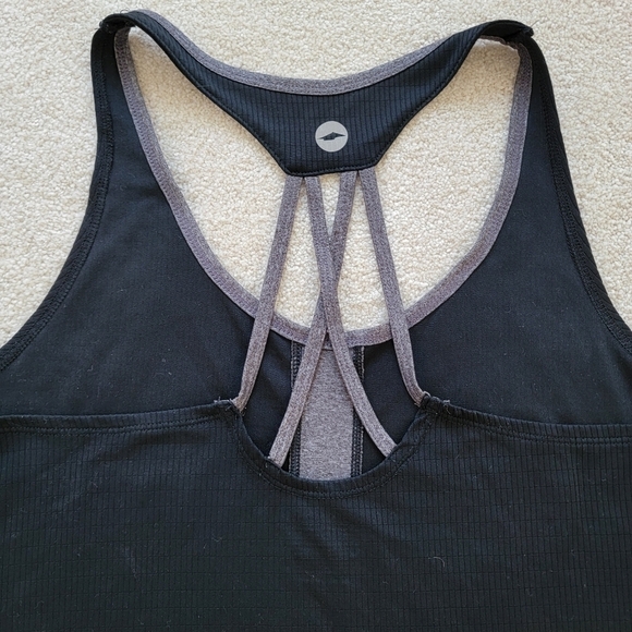 Avia Black and Gray Strappy Racer Back Tank Ribbed Exercise Workout Tank Top - Picture 5 of 6